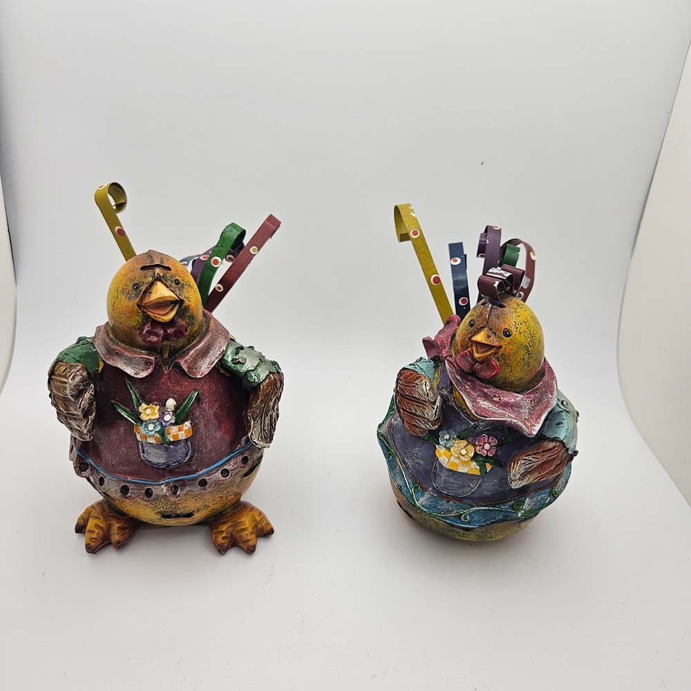 Vintage Folk Art Chicken Figurines – Set of 2 Rustic Country Decor‎